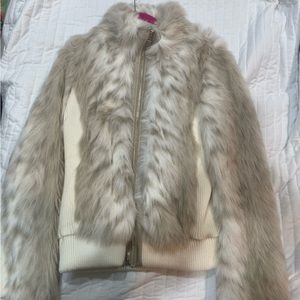 GUESS Fur jacket never worn